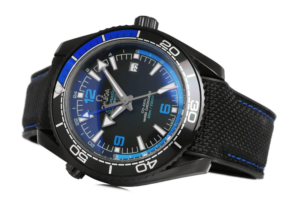 om-seamaster-planet-ocean-600m-co-axial-master-chronometer-gmt-21592462201002-02