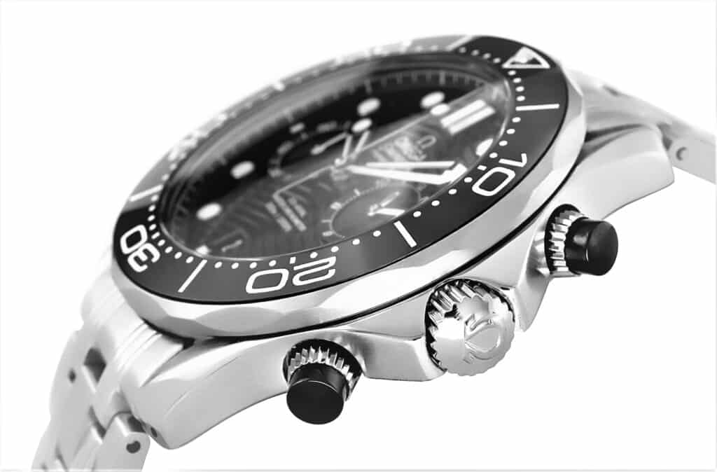 om-seamster-diver-300m-co‑axial-master-chronometer-42-mm-21030422001001-07