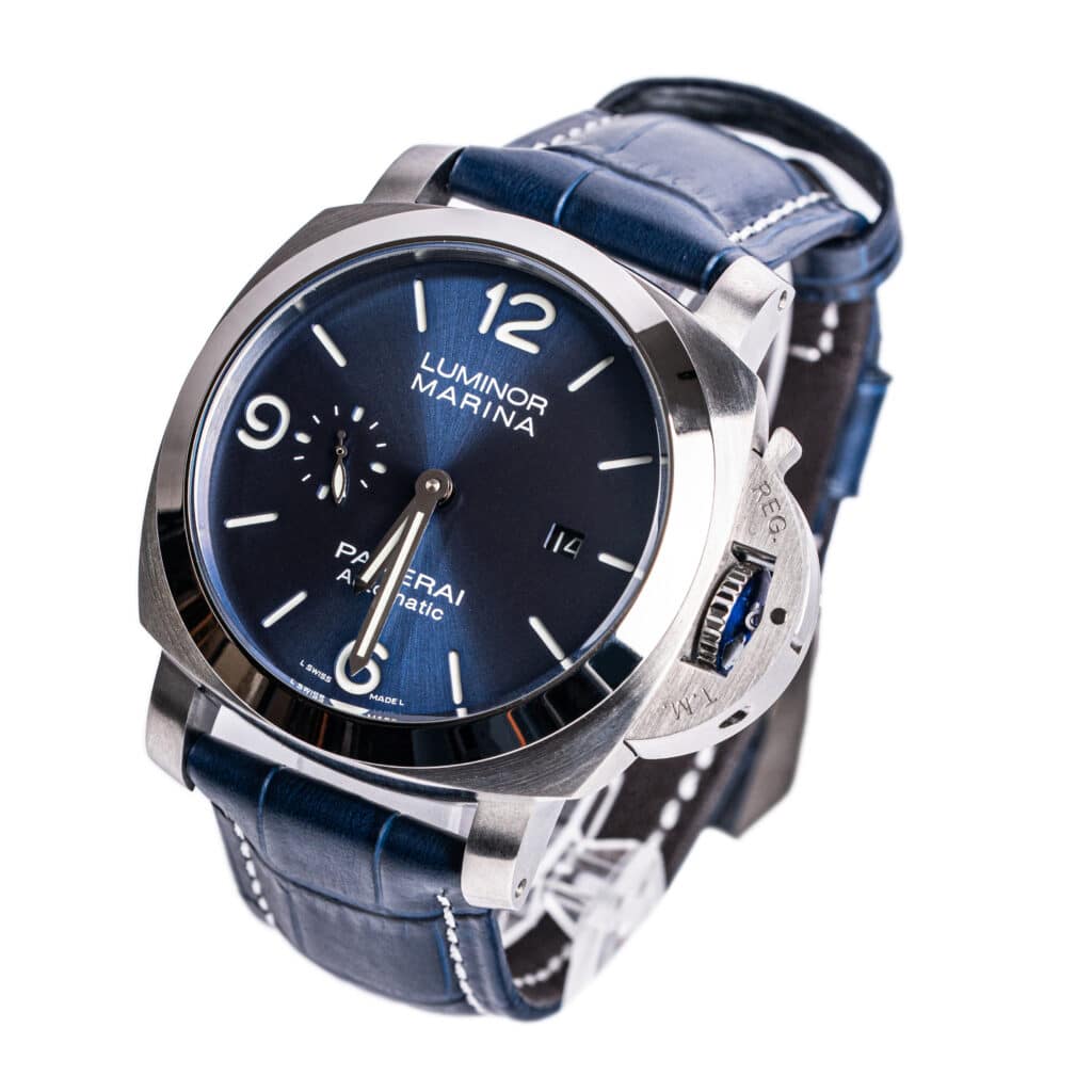 panerai-luminor-marina-pam01370-44mm-pn-026